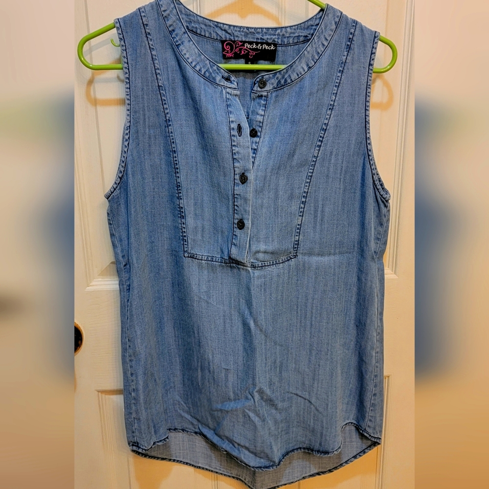 Peck and peck lightweight Jean color tank